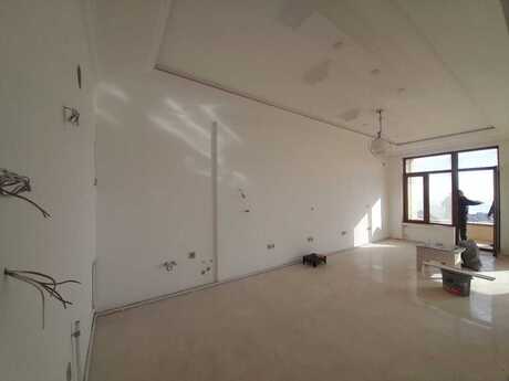 4 otaqlı yeni tikili - Sahil m. - 220 m²
