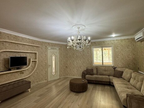 Объявление №5247305 - Баку, м. Ичеришехер, 4-комн., 120 м², 5/5 этаж