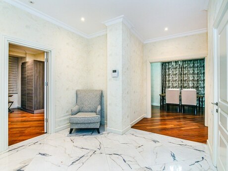 3 otaqlı yeni tikili - İçəri Şəhər m. - 165 m²