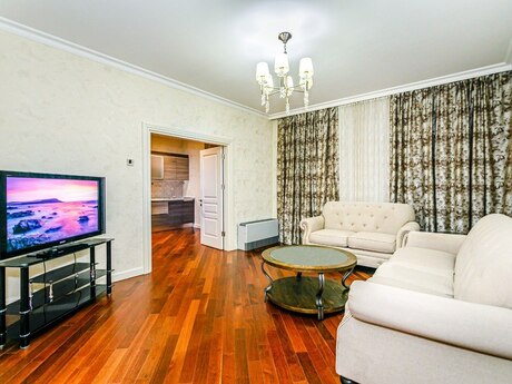 3 otaqlı yeni tikili - İçəri Şəhər m. - 165 m²