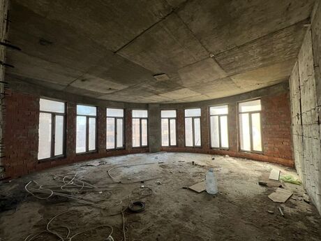 3 otaqlı yeni tikili - Şah İsmayıl Xətai m. - 157.6 m²