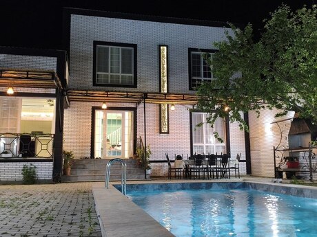 5 otaqlı həyət evi/bağ evi - Qəbələ - 150 m²