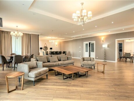 4 otaqlı yeni tikili - Səbail r. - 330 m²