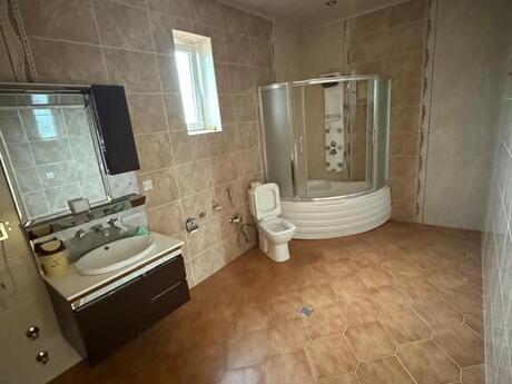 House with Garden, Villa For Sale