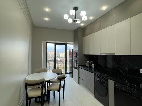 2-room apartment for rent, 70 m², Evim Residence: 1 299 ₼/mo 3