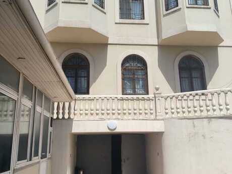 5-комн. дом/дача - м. Ази Асланов - 360 м²