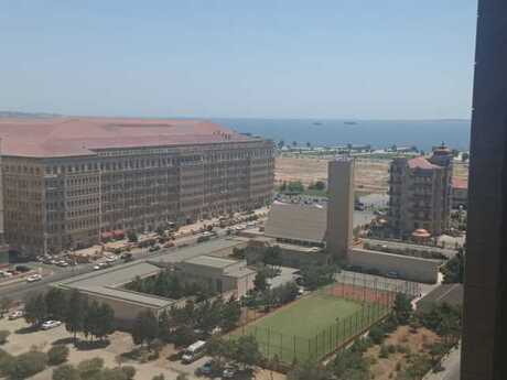 3 otaqlı yeni tikili - Şah İsmayıl Xətai m. - 165 m²