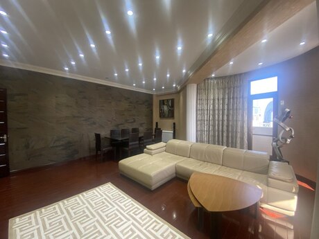 4 otaqlı yeni tikili - 28 May m. - 171 m²