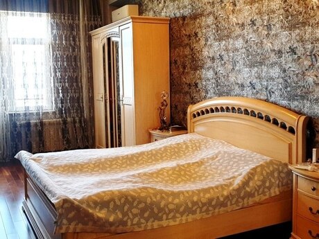 4 otaqlı mənzil, 176 m², Sahil: 750 000 ₼ 5