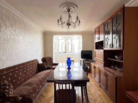 Объявление №5257792 - Баку, м. Элмляр Академиясы, 3-комн., 70 м², 5/5 этаж