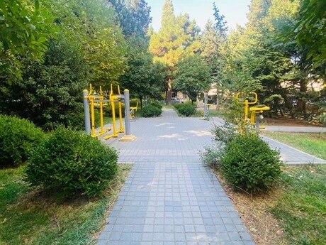 3 otaqlı köhnə tikili - Azadlıq Prospekti m. - 80 m²