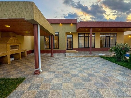 4 otaqlı həyət evi/bağ evi - Mərdəkan q. - 170 m²