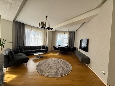 3 otaqlı yeni tikili - Şah İsmayıl Xətai m. - 120 m²