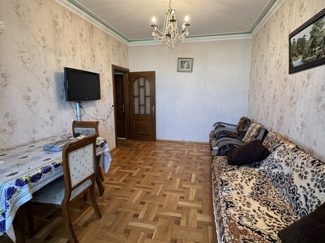 2 otaqlı köhnə tikili - Gənclik m. - 55 m²