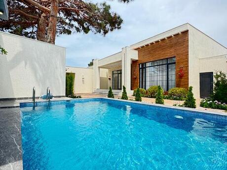 4 otaqlı həyət evi/bağ evi - Mərdəkan q. - 160 m²