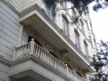 Obyekt - Elmlər Akademiyası m. - 340 m²