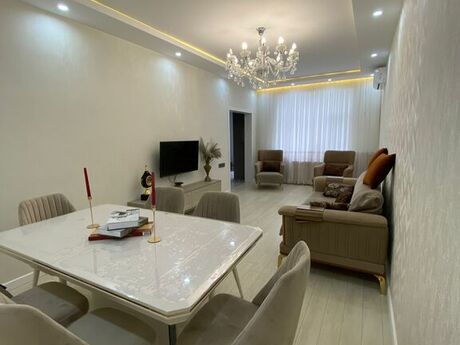 4-комн. дом/дача - м. Азадлыг проспекти - 120 м²