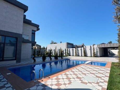 5 otaqlı həyət evi/bağ evi - Mərdəkan q. - 400 m²