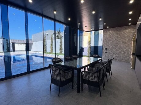 5 otaqlı həyət evi/bağ evi - Mərdəkan q. - 400 m²