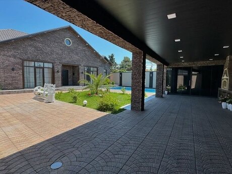 4 otaqlı həyət evi/bağ evi - Mərdəkan q. - 300 m²