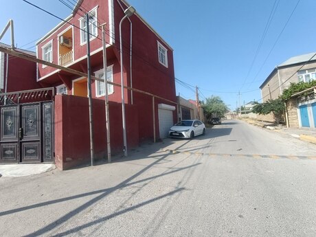 5 otaqlı həyət evi/bağ evi - Masazır q. - 200 m²