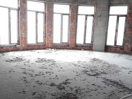 5 otaqlı yeni tikili - Şah İsmayıl Xətai m. - 226 m²