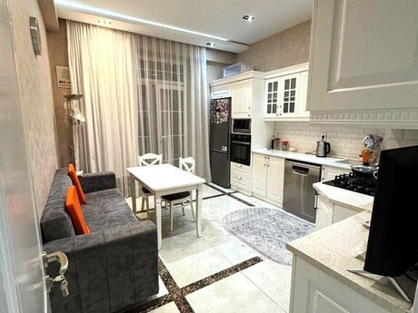 Elan №5262457 - Bakı, Nəriman Nərimanov m., 3 otaqlı, 101 m², 12/12 mərtəbə