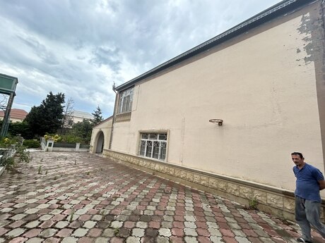 6 otaqlı həyət evi/bağ evi - Görədil q. - 220 m²