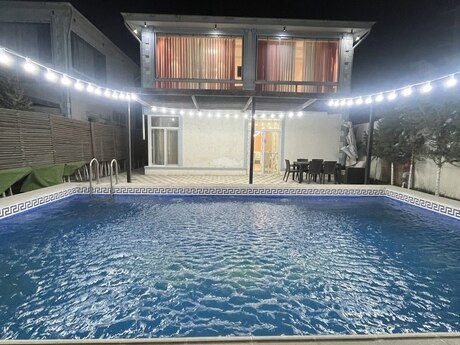 Elan №4391091 - Bakı, Mərdəkan q., 3 otaqlı, 200 m²