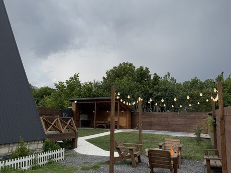 3 otaqlı həyət evi/bağ evi - Qəbələ - 86 m²
