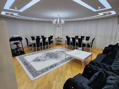 Elan №5263832 - Bakı, Şah İsmayıl Xətai m., 5 otaqlı, 226 m², 3/24 mərtəbə