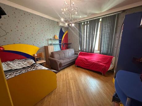 5 otaqlı mənzil, 200 m², Sahil: 999 000 ₼ 5