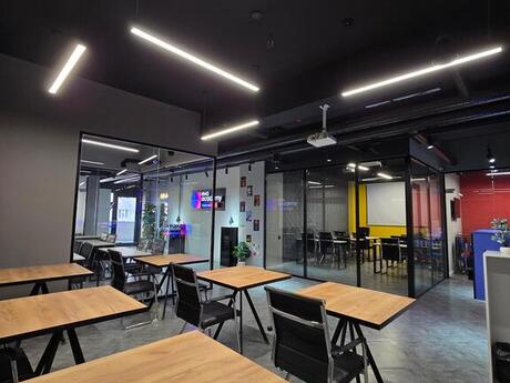 11 otaqlı ofis - 28 May m. - 250 m²