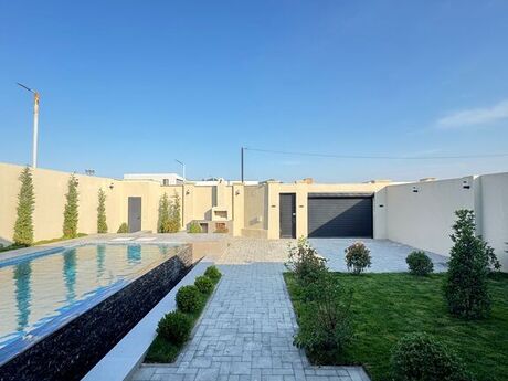 4 otaqlı həyət evi/bağ evi - Şüvəlan q. - 200 m²