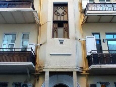 Elan №5270687 - Bakı, Sahil m., 5 otaqlı, 170 m², 3/4 mərtəbə