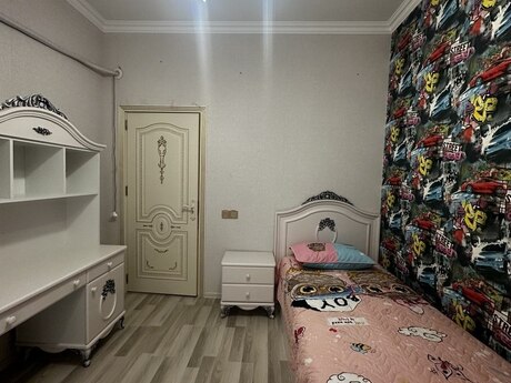 4 otaqlı həyət evi/bağ evi - Masazır q. - 200 m²