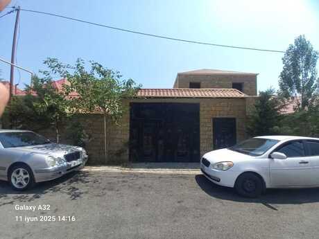 7 otaqlı həyət evi/bağ evi - Azadlıq Prospekti m. - 150 m²