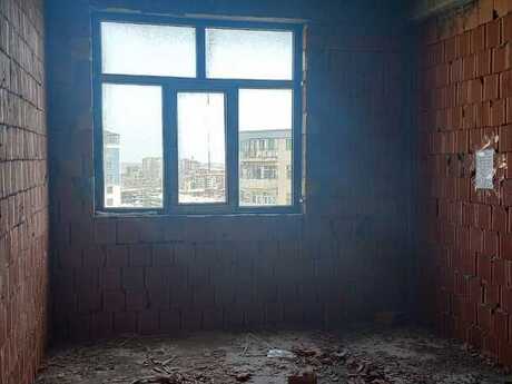 3 otaqlı yeni tikili - Azadlıq Prospekti m. - 133 m²