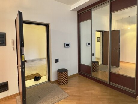 3 otaqlı yeni tikili - 28 May m. - 140 m²