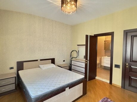 3-room new-build apartment for rent in 28 May, 140 m², 1 200 AZN/mo, photo 5 / 12