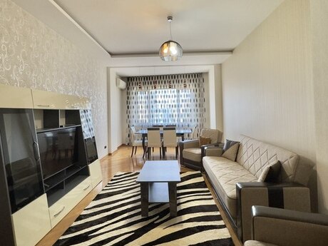 3 otaqlı yeni tikili - 28 May m. - 140 m²