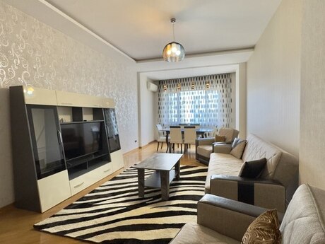 Объявление №5274581 - Баку, м. 28 мая, 3-комн., 140 м², 12/18 этаж