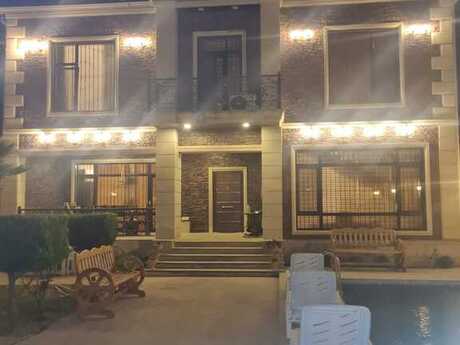 5 otaqlı həyət evi/bağ evi - Mərdəkan q. - 250 m²