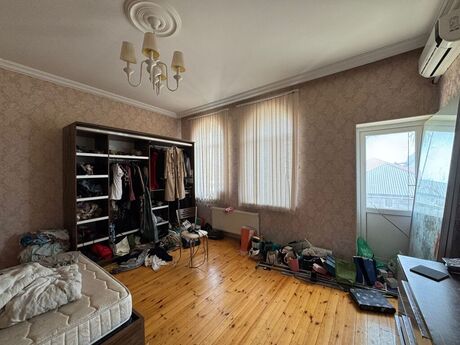 6 otaqlı həyət evi/bağ evi - Badamdar q. - 270 m²