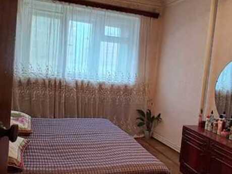 3 otaqlı köhnə tikili - Nəriman Nərimanov m. - 80 m²