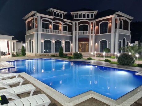 Объявление №5277324 - Баку, пос. Шувеляны, 6-комн., 600 м²