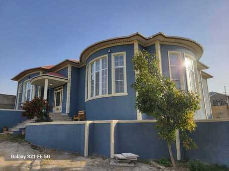 5 otaqlı həyət evi/bağ evi - Buzovna q. - 240 m²