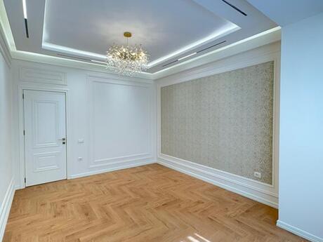 2-room apartment, 68 m², Renessans Palace: 330 000 ₼ 2