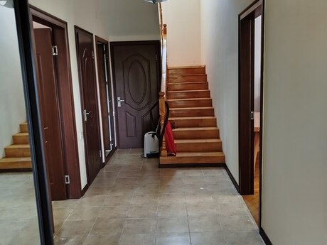 8 otaqlı həyət evi, 480 m², Novxanı: 299 999 ₼ 5