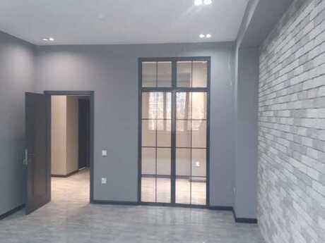 7 otaqlı ofis - Azadlıq Prospekti m. - 216 m²
